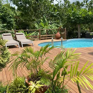  Maison d'hôtes Pomme Kanel Guadeloupe