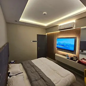 احجز هنا